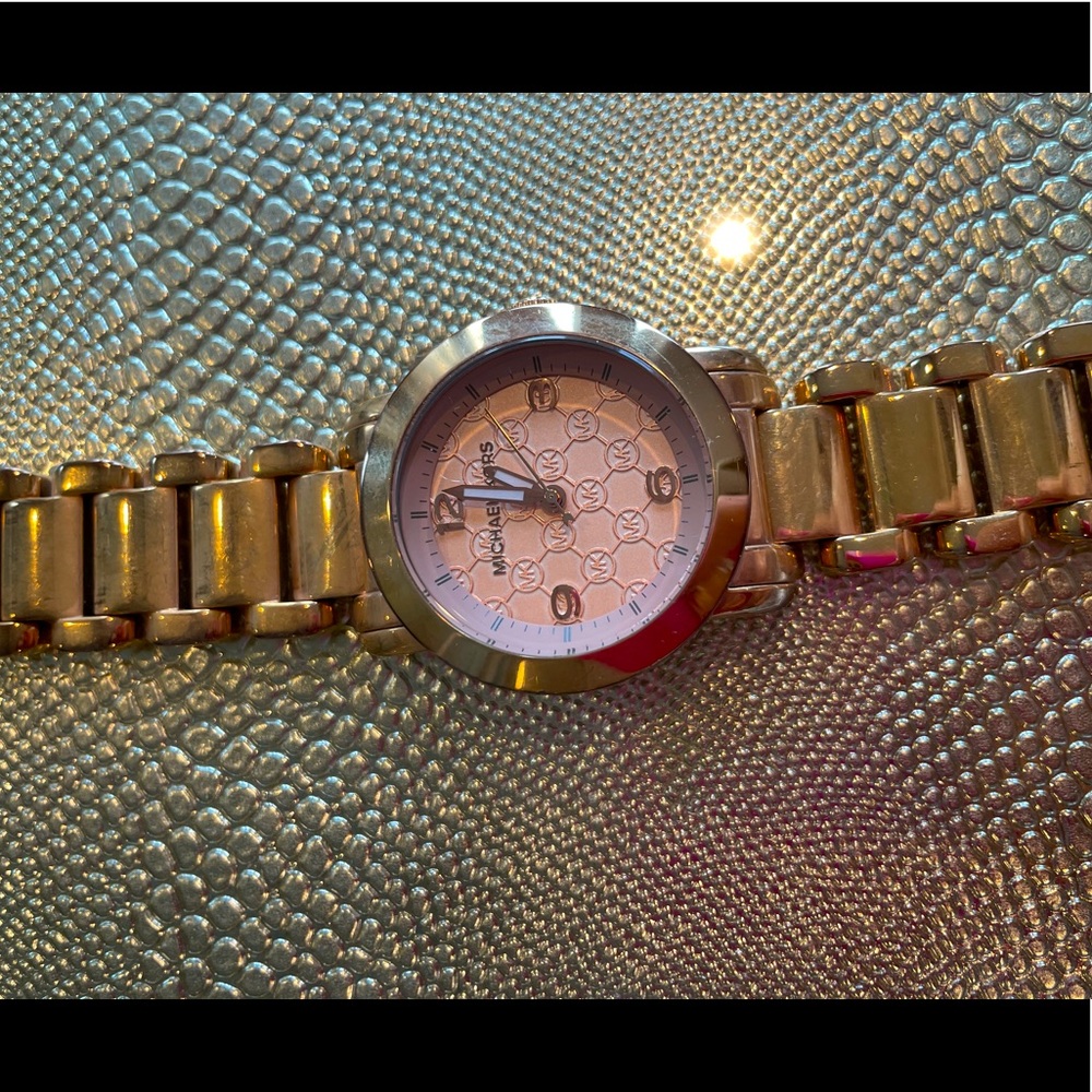 Used Michael Kors Rose Gold Watch